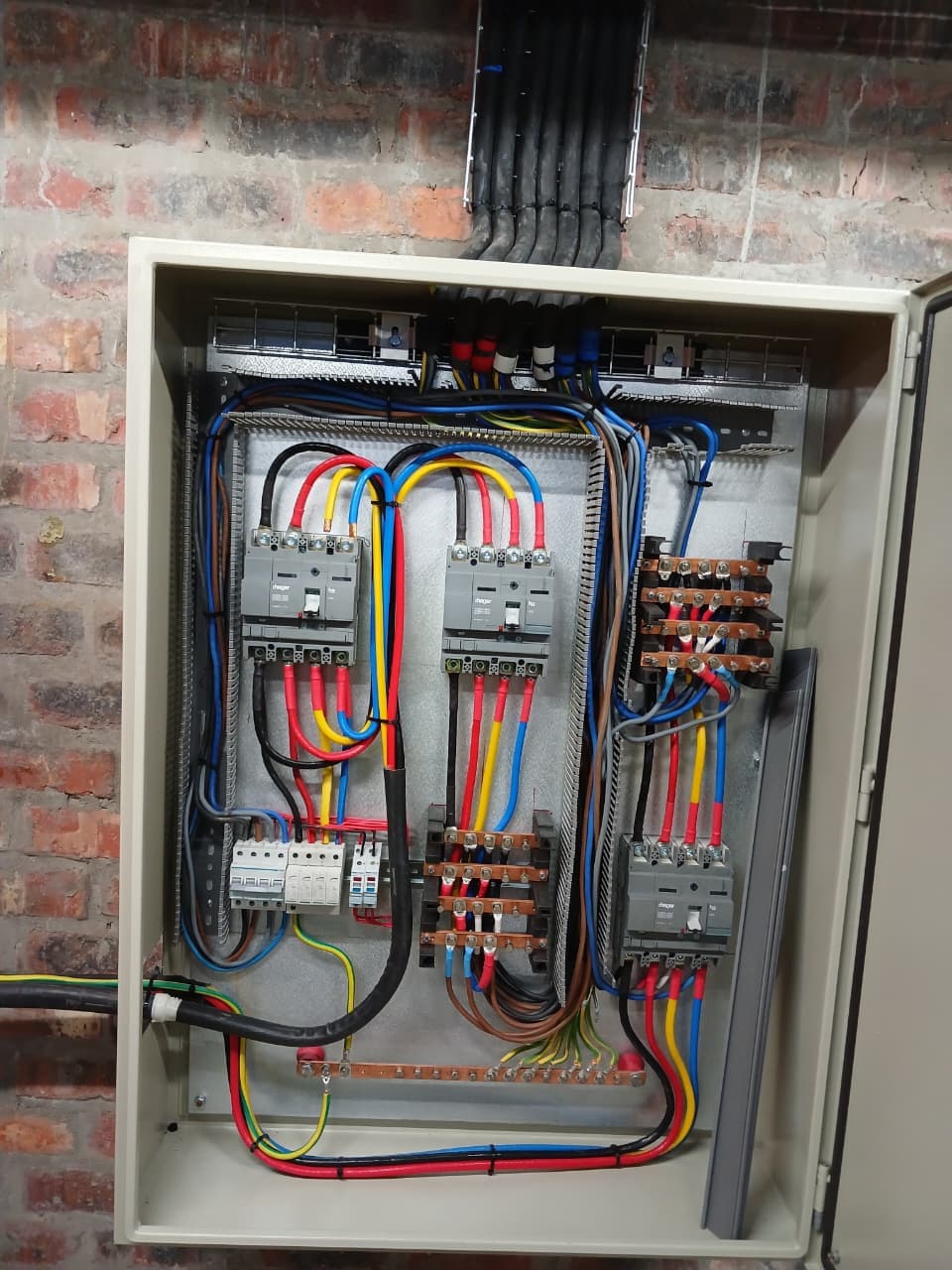 Fault finding & repairs — Repairs and upgrades, Cape Town